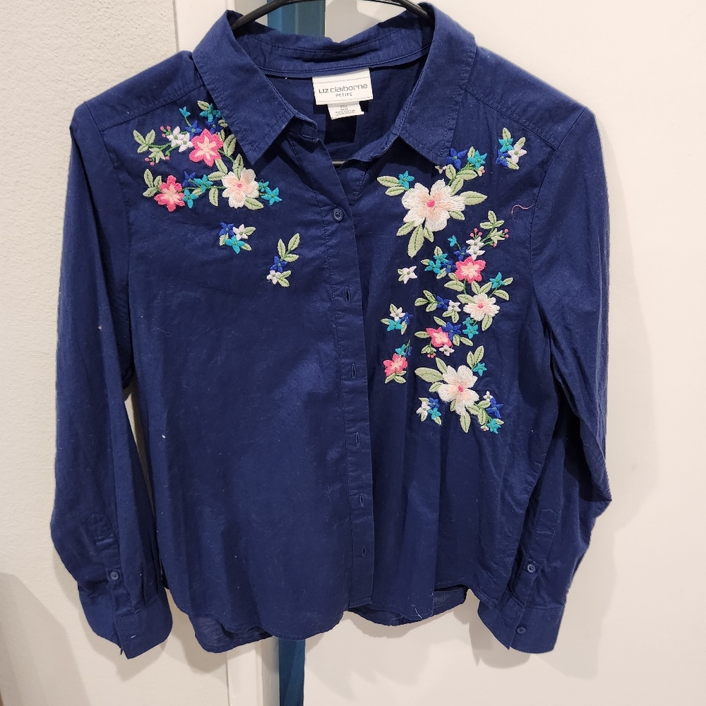 Woman shirt